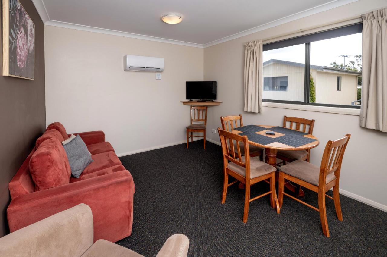 Отель Big4 Hobart Airport Tourist Park Cambridge Экстерьер фото